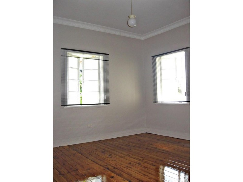 24 Evans Street, Kedron QLD 4031