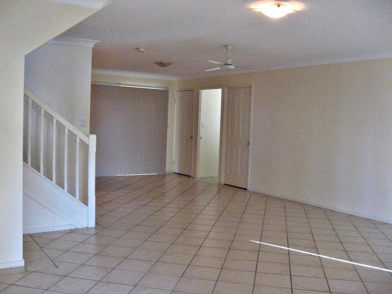 1/64 Adamson Street, Wooloowin QLD 4030