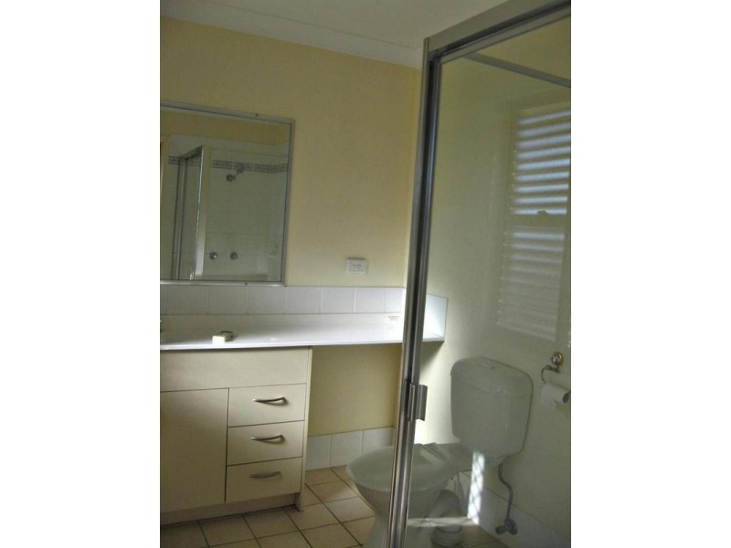 1/64 Adamson Street, Wooloowin QLD 4030