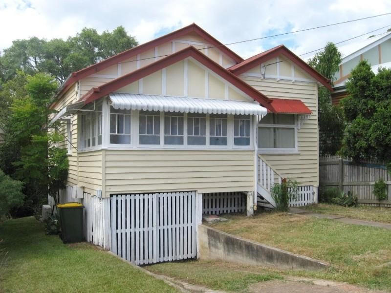 33 Fifth Avenue, Kedron QLD 4031