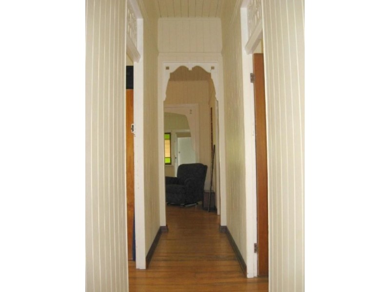 33 Fifth Avenue, Kedron QLD 4031