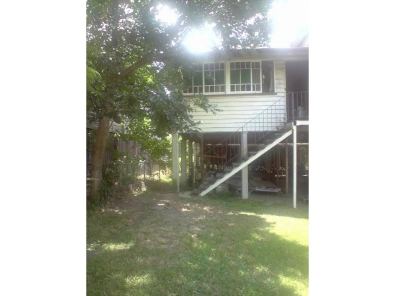 239 Lutwyche Road, Windsor QLD 4030