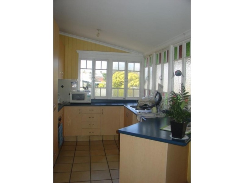 11 Marne Road, Albion QLD 4010