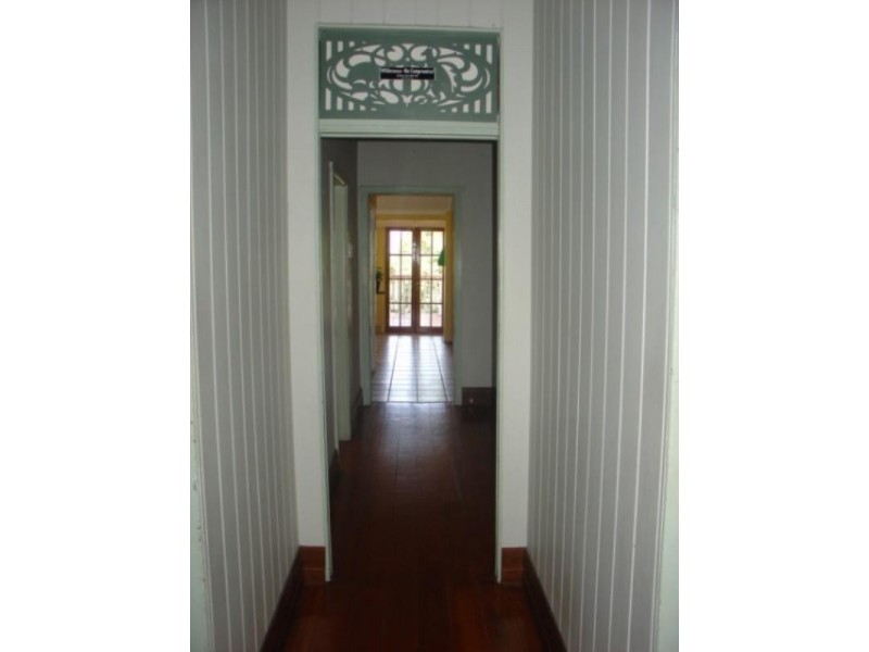 11 Marne Road, Albion QLD 4010