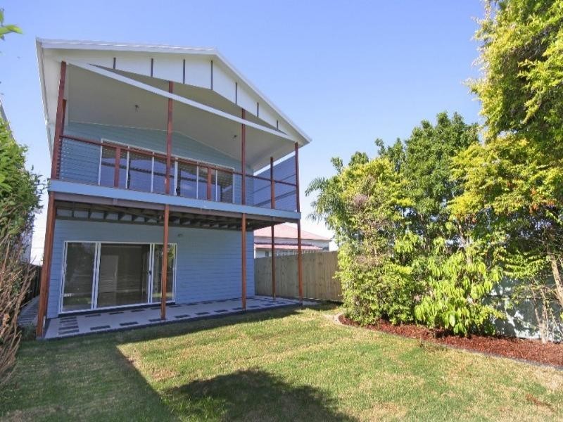 15 Eighth Avenue, Kedron QLD 4031