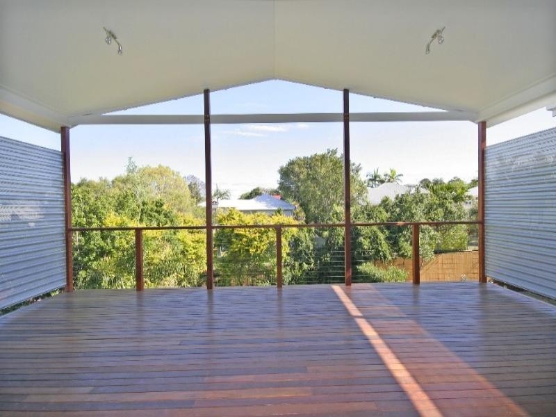 15 Eighth Avenue, Kedron QLD 4031