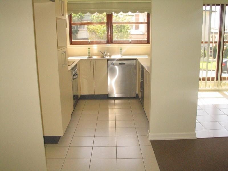 2/19 Gordon Street, Gordon Park QLD 4031