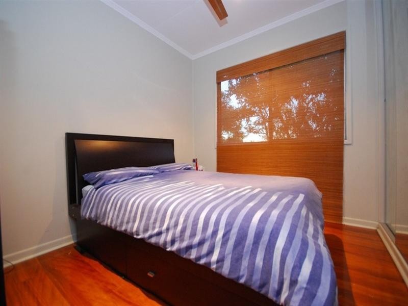 6 Coleridge Street, Stafford Heights QLD 4053