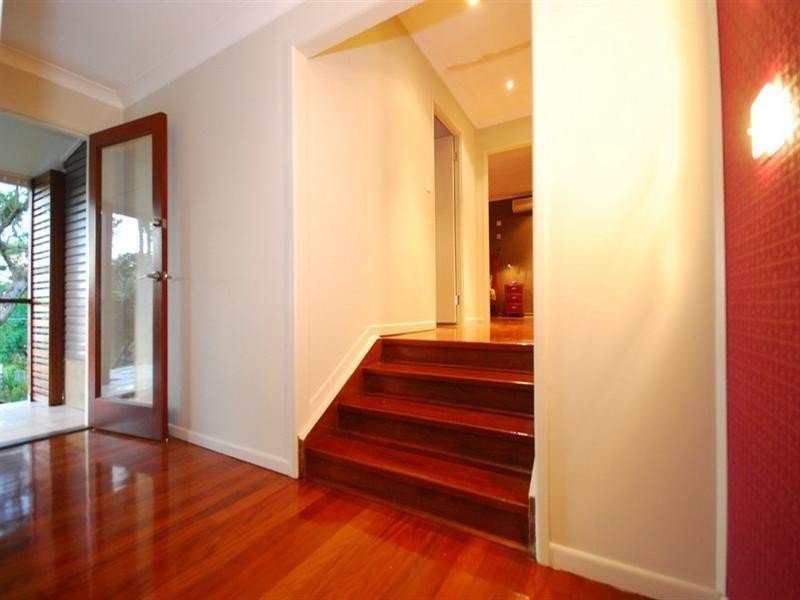 6 Coleridge Street, Stafford Heights QLD 4053