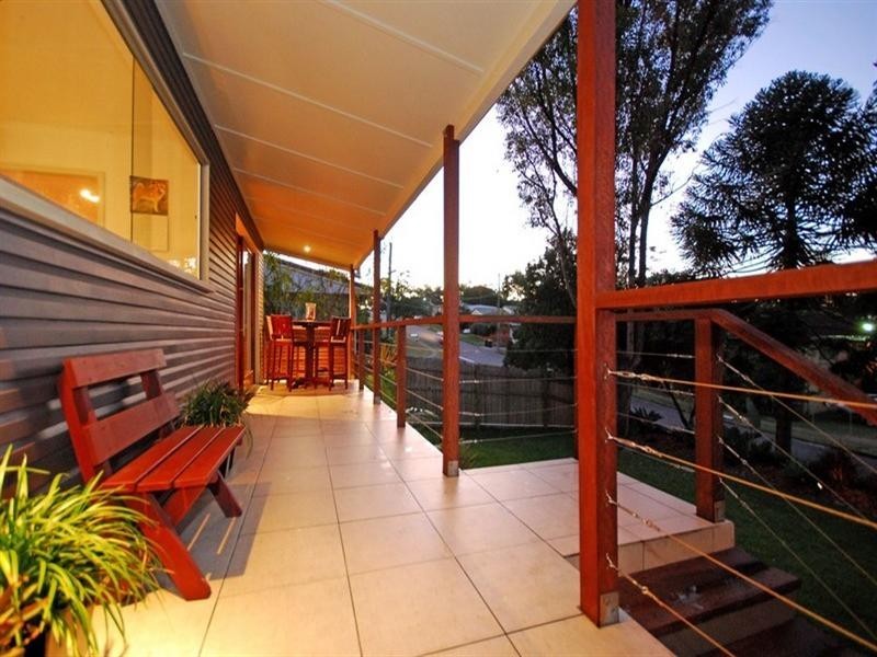 6 Coleridge Street, Stafford Heights QLD 4053