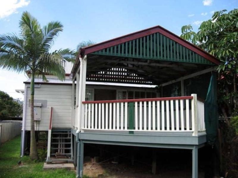 83 Felix Street, Wooloowin QLD 4030