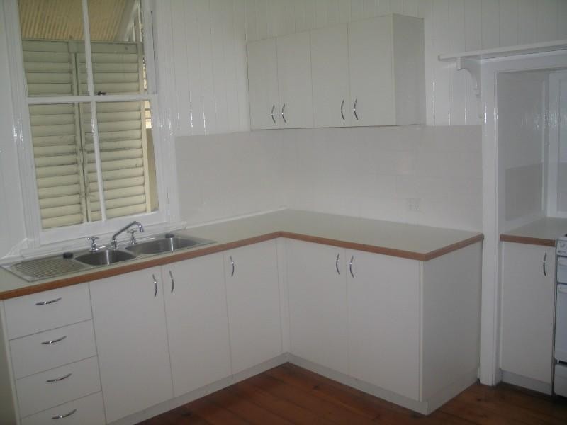 28 Fifth Avenue, Kedron QLD 4031