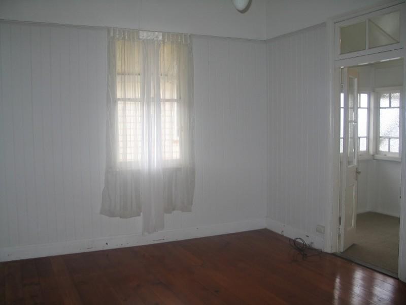 28 Fifth Avenue, Kedron QLD 4031