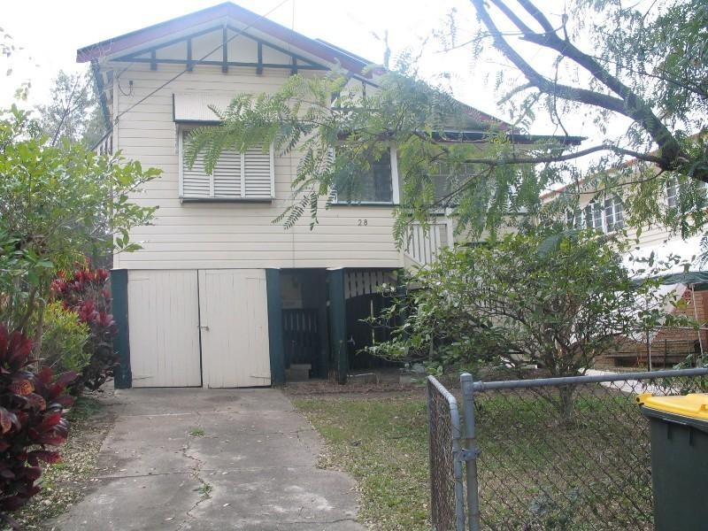 28 Fifth Avenue, Kedron QLD 4031