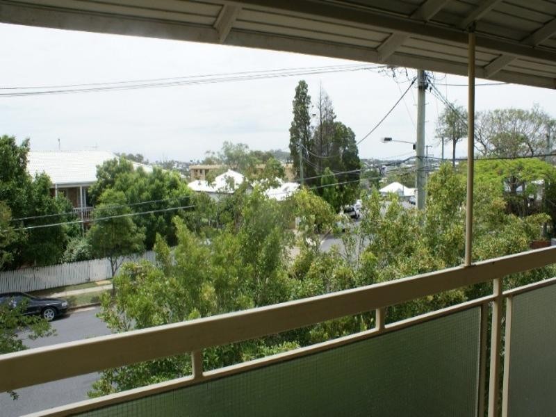 8/36 Scott Road, Herston QLD 4006