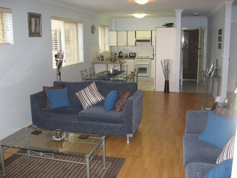 1/27 Salt Street, Windsor QLD 4030