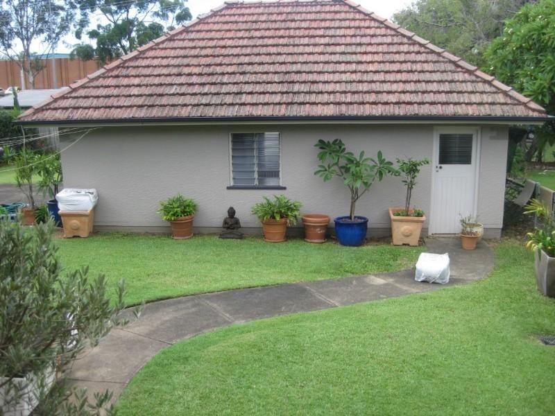 33 Parkdale Street, Kedron QLD 4031