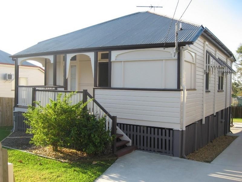 15 Bess Street, Windsor QLD 4030