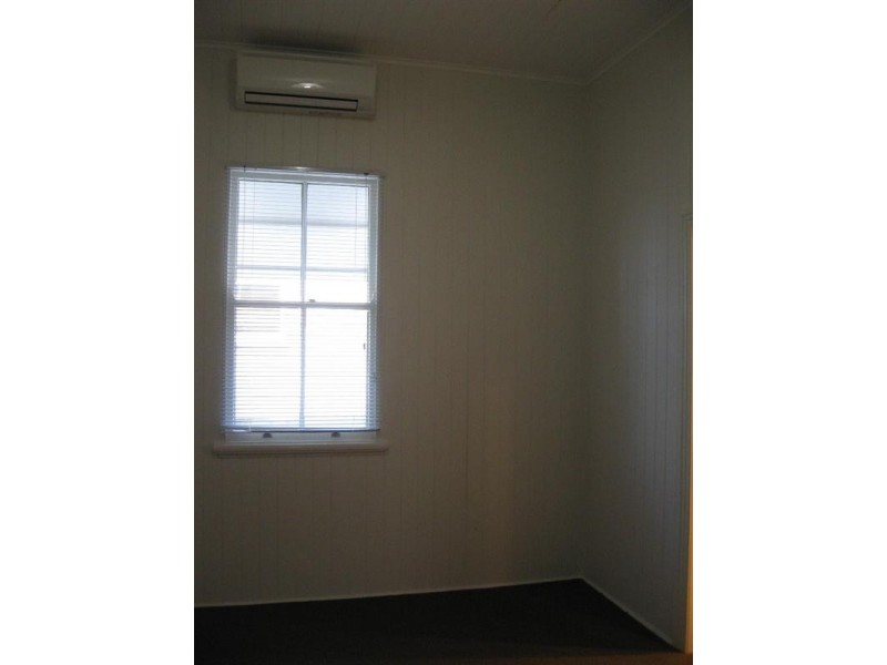 15 Bess Street, Windsor QLD 4030