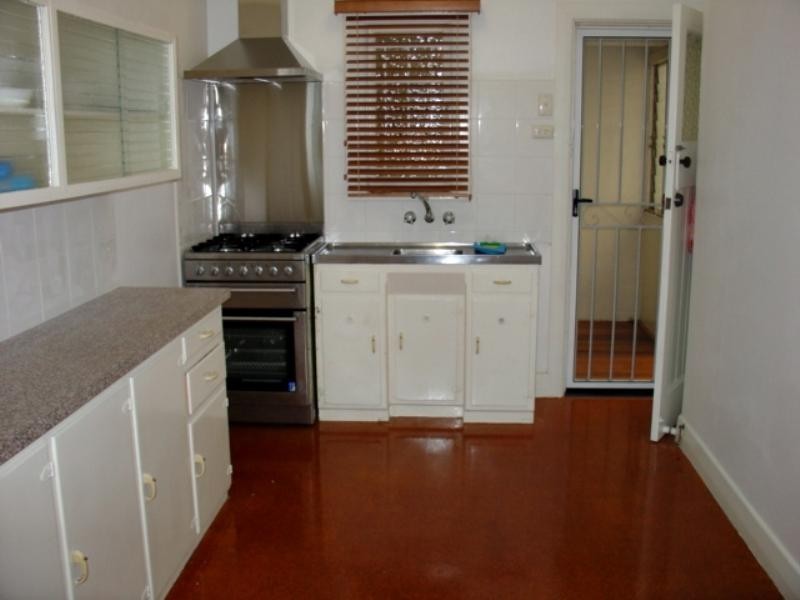 28 Bryden Street, Windsor QLD 4030