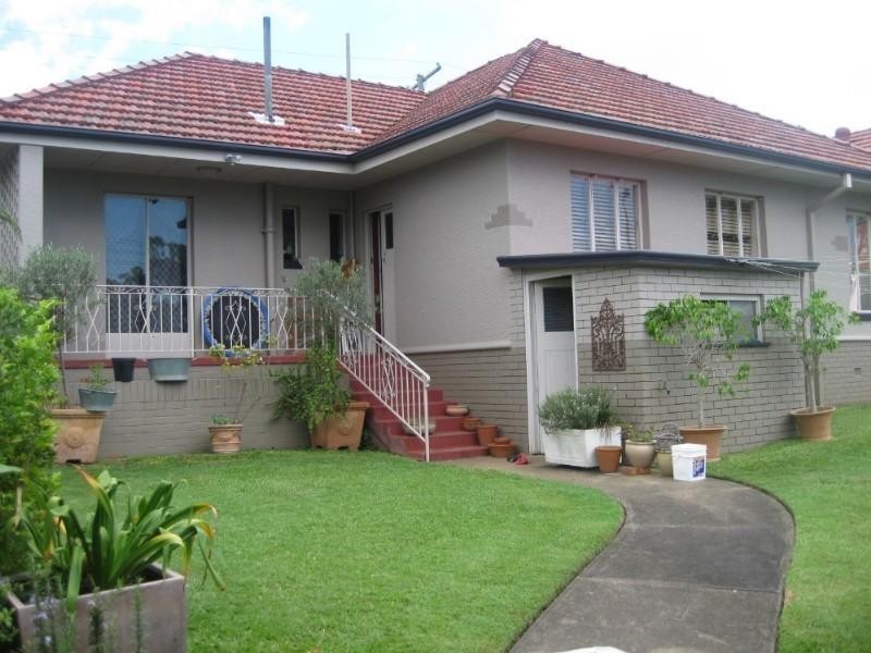 33 Parkdale Street, Kedron QLD 4031