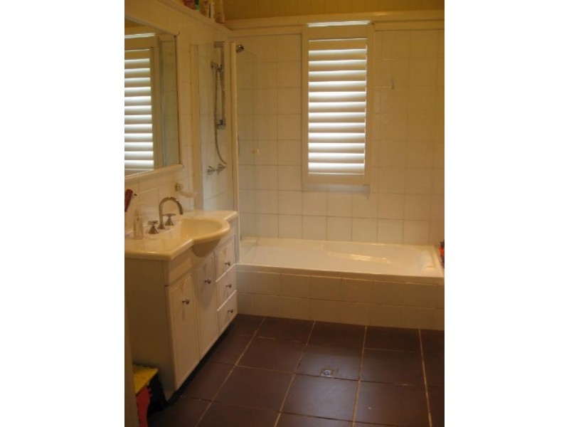 40 Strathmore Street, Kedron QLD 4031