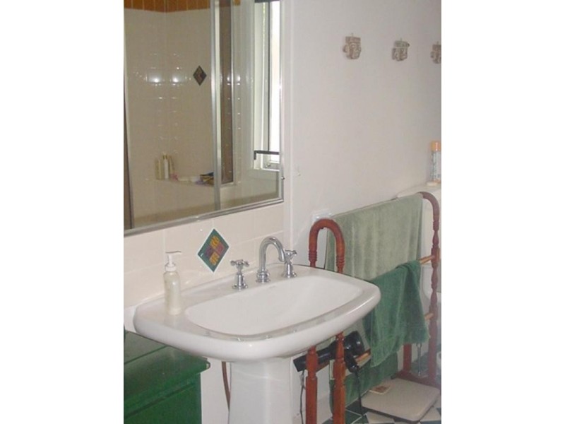 44 Taylor Street, Windsor QLD 4030