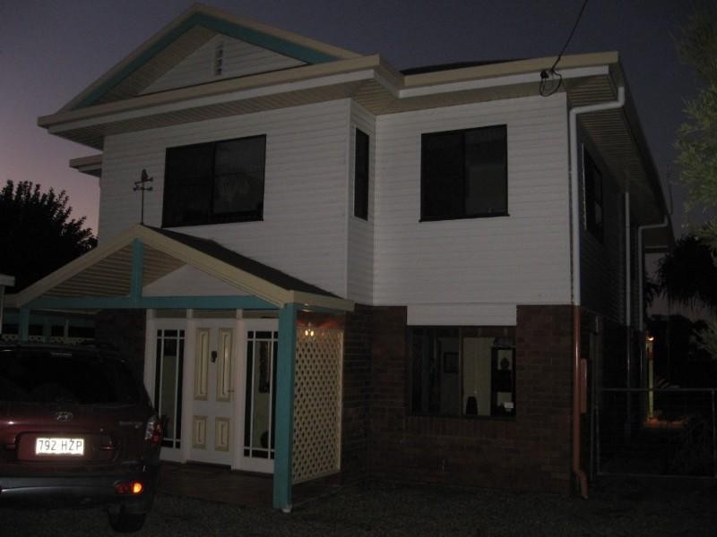 37 O’Quinn Street, Nudgee Beach QLD 4014