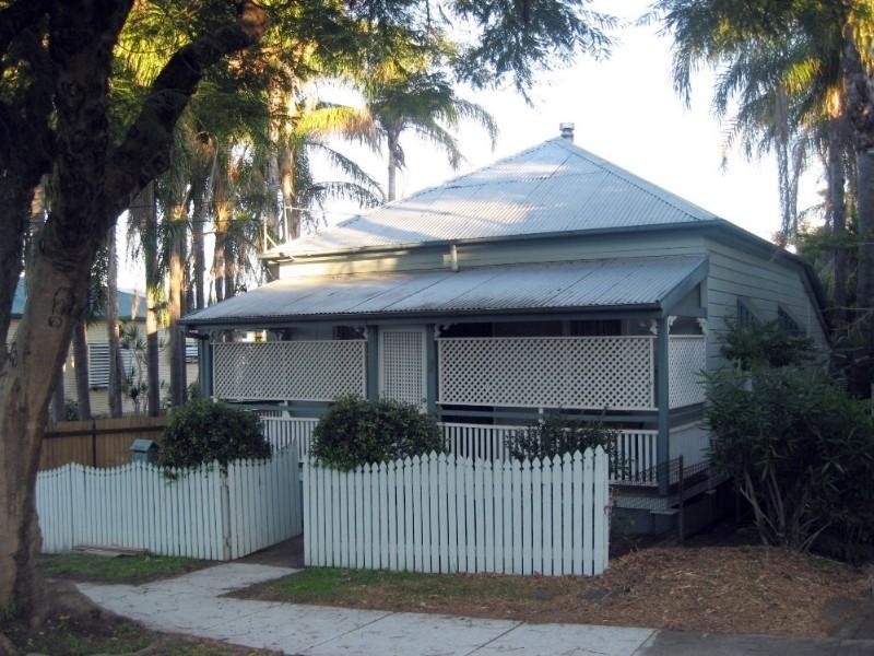 44 Taylor Street, Windsor QLD 4030
