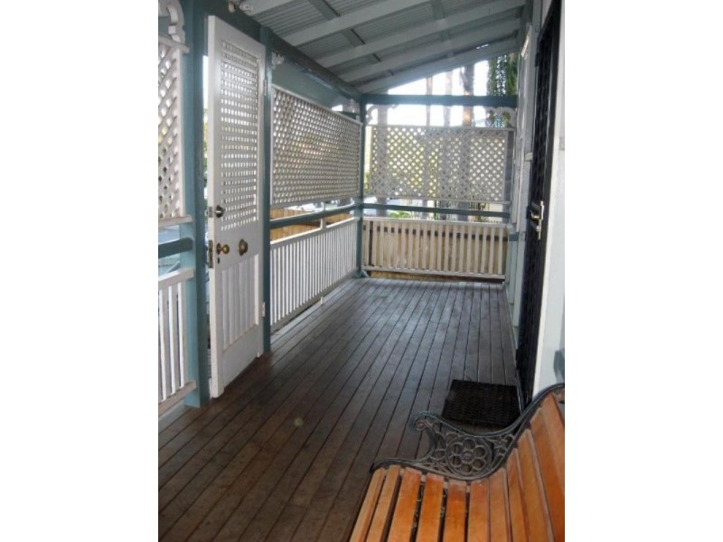 44 Taylor Street, Windsor QLD 4030