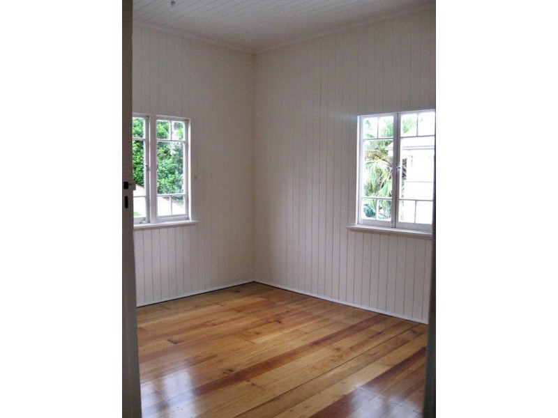 43 Bess Street, Windsor QLD 4030