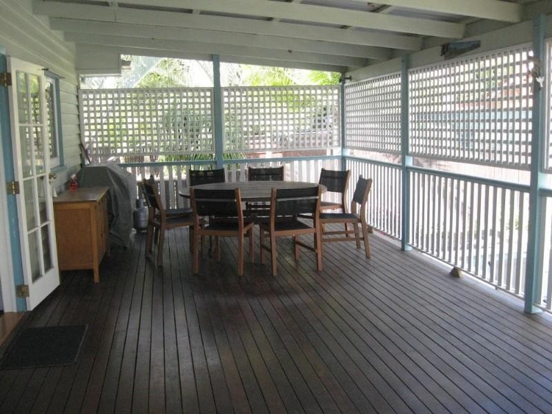 71 Eleventh Avenue, Kedron QLD 4031