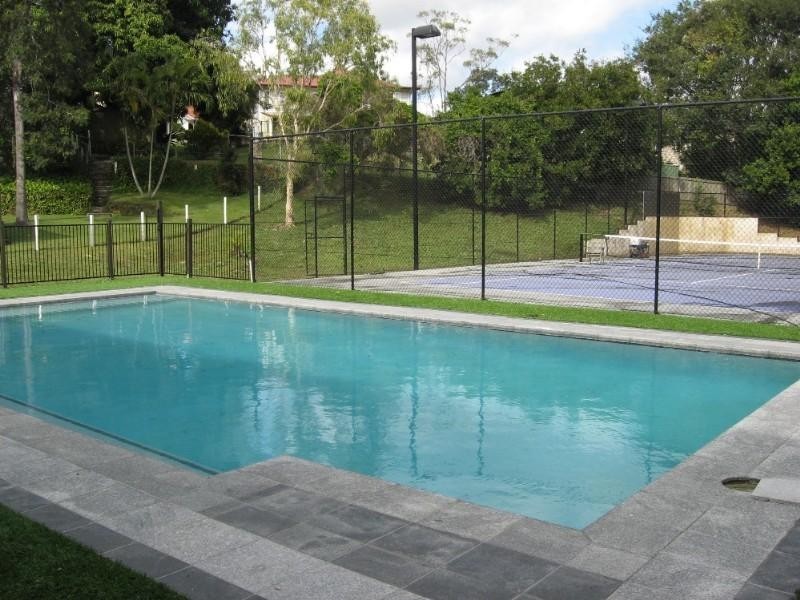 10 Roxby Street, Gordon Park QLD 4031