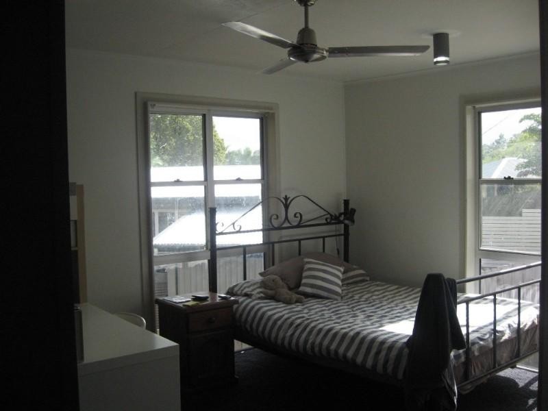 10 Roxby Street, Gordon Park QLD 4031