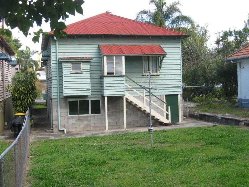 26 Arnott Street, Kedron QLD 4031