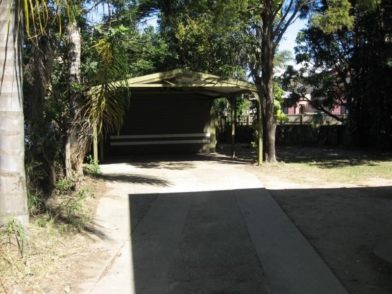 16 Jack Street, Gordon Park QLD 4031