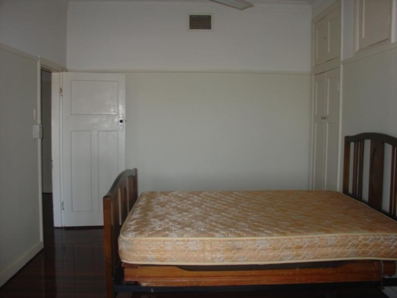 21 Mackay Street, Windsor QLD 4030