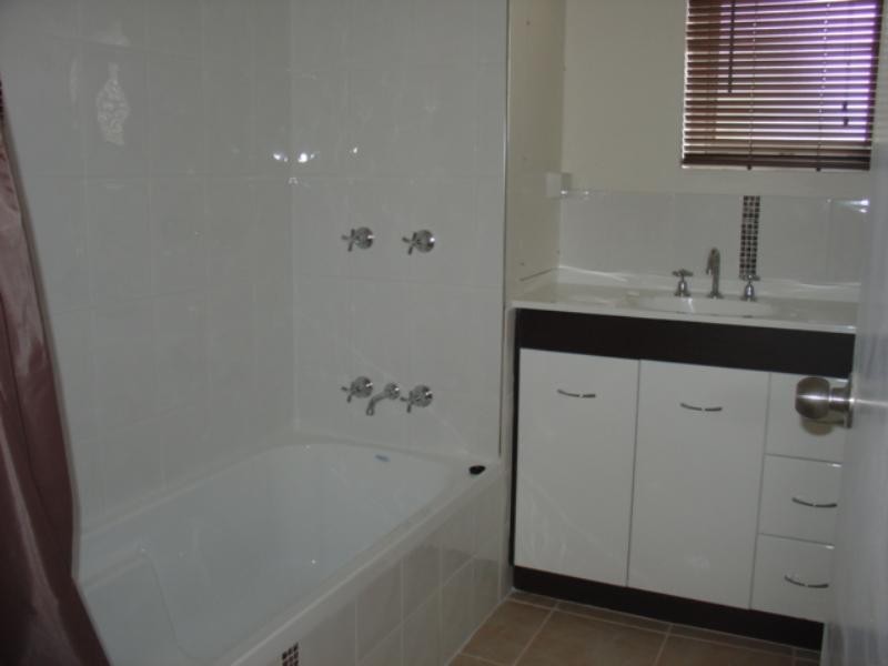 4/15 Laura Street, Lutwyche QLD 4030