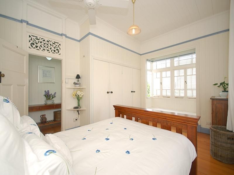 64 Gilbert Road, Lutwyche QLD 4030