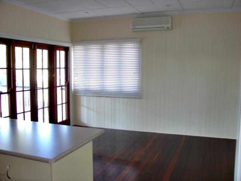 48 Twelfth Avenue, Kedron QLD 4031