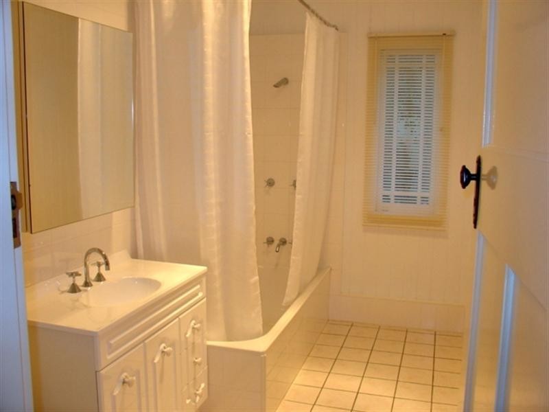 48 Twelfth Avenue, Kedron QLD 4031