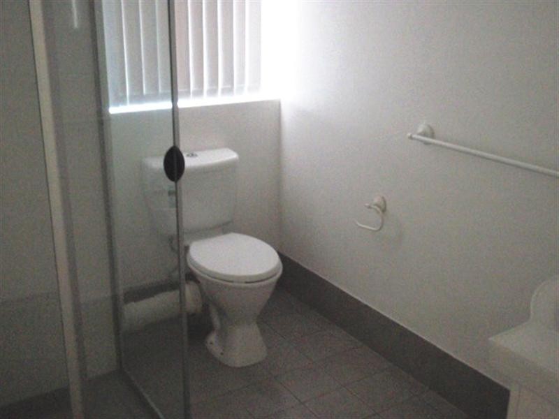 4/2 Franz Road, Clayfield QLD 4011