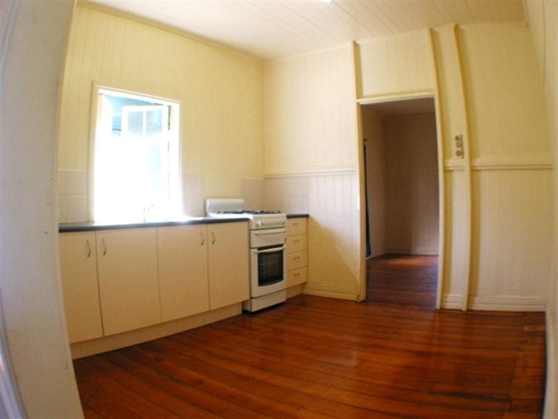 33 Northey Street, Windsor QLD 4030