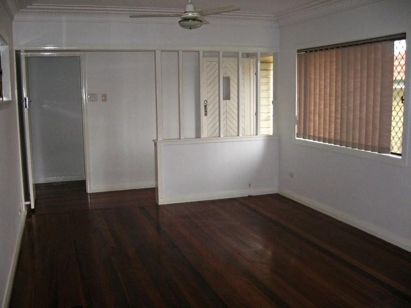 59 Twelfth Avenue, Kedron QLD 4031