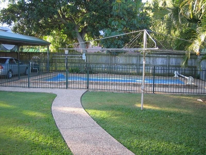 67 Lodge Road, Wooloowin QLD 4030
