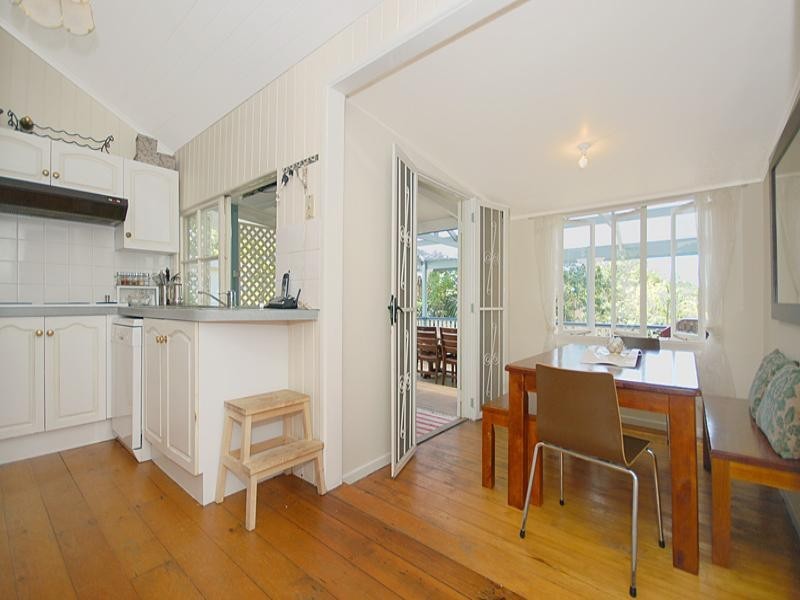 21 Seabrook Street, Kedron QLD 4031