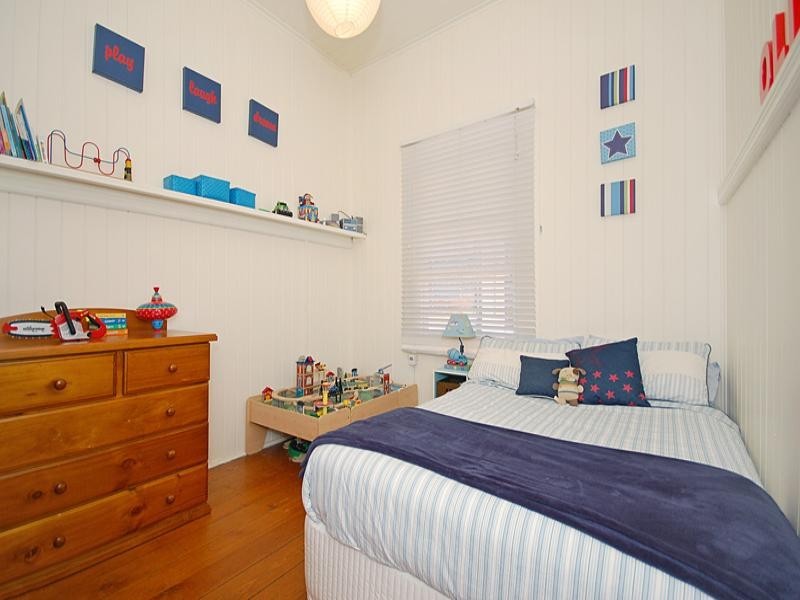 21 Seabrook Street, Kedron QLD 4031