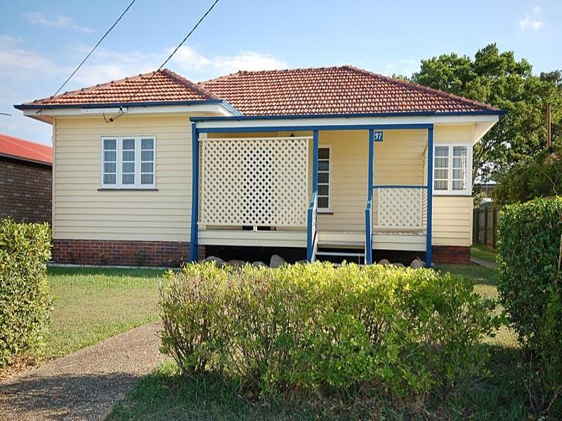 37 Edinburgh Castle Road, Kedron QLD 4031