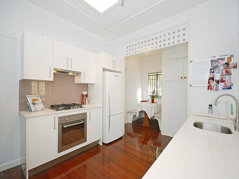 37 Edinburgh Castle Road, Kedron QLD 4031