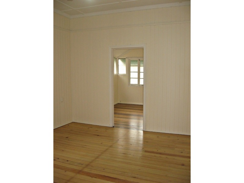 26 Arnott Street, Kedron QLD 4031